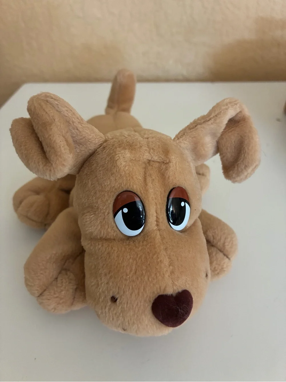 1998 Mary Meyer tan Pound Puppies plush is a 7-8 inch bean bag stuffed animal